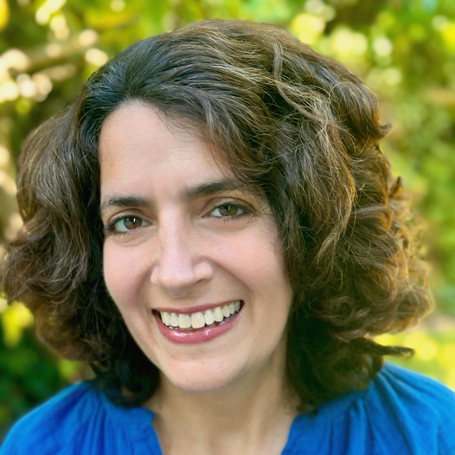 Julie Clauer